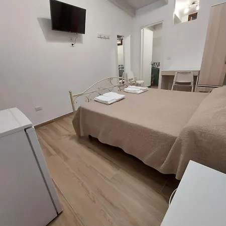 Arena Vacanze Pensión Castellabate